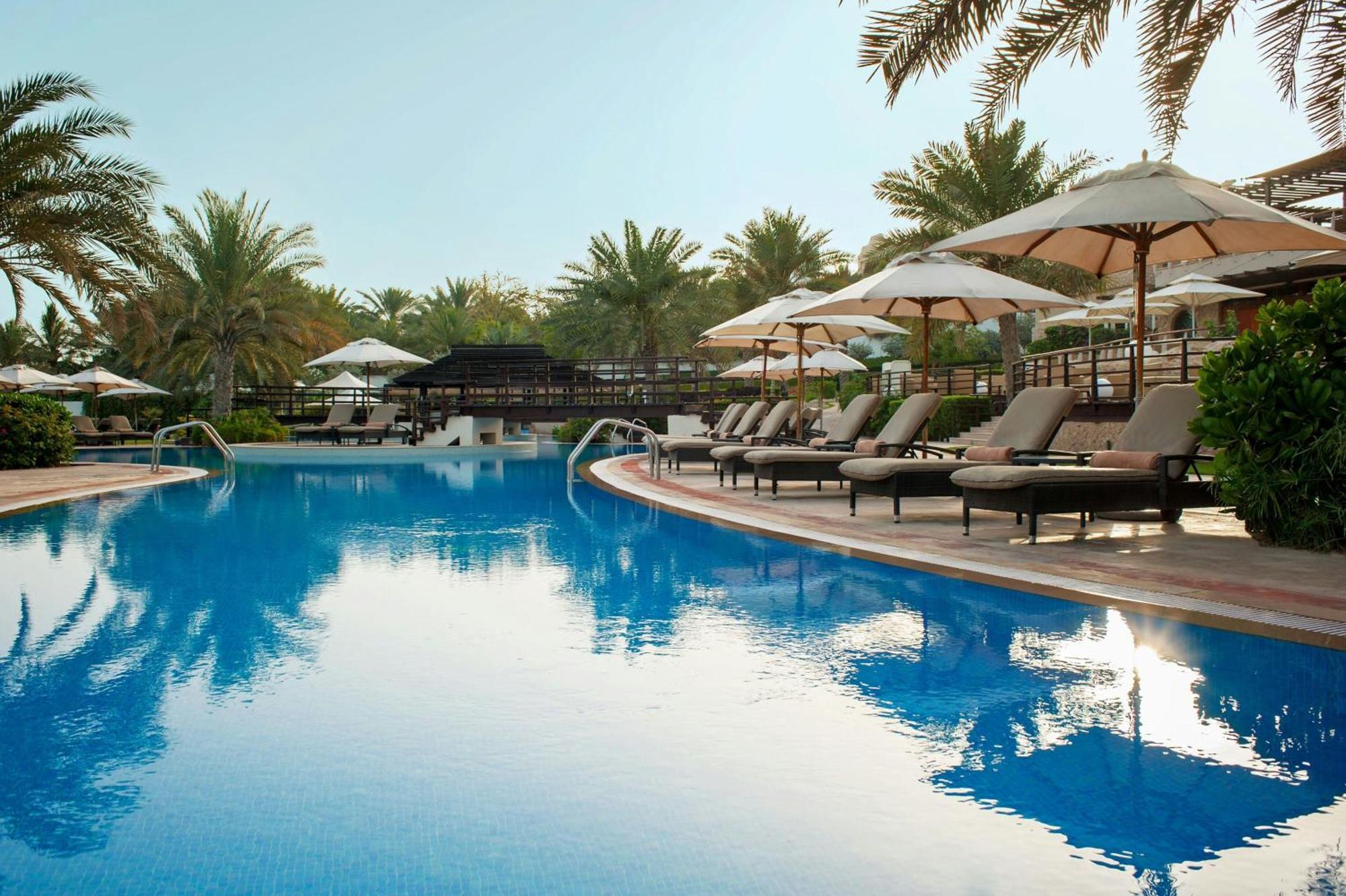 The Westin Dubai Mina Seyahi Beach Resort And Waterpark Exterior photo