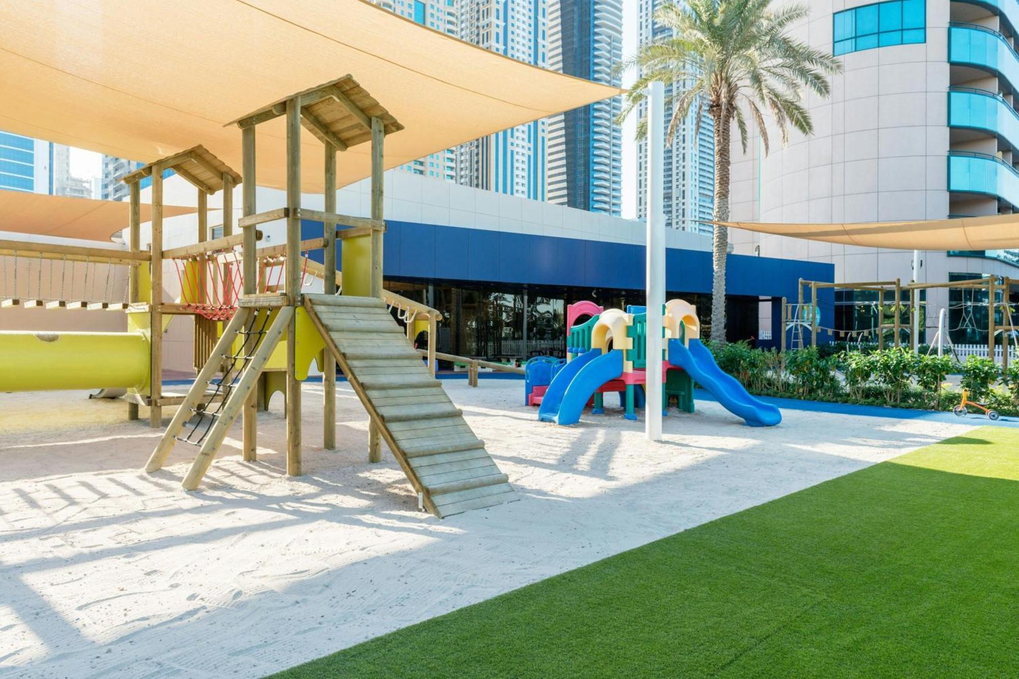 The Westin Dubai Mina Seyahi Beach Resort And Waterpark Exterior photo